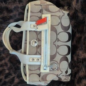 Coach Signature Canvas Tote Bag (2011) - Brown and Cream. 2 Hang Tags!